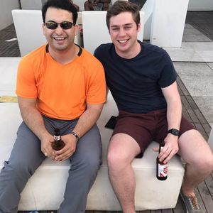 Meet your Posher, César